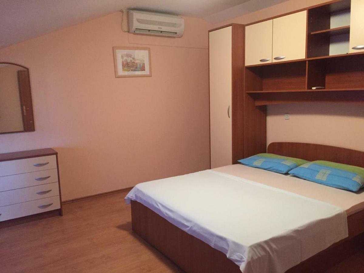 Barbat na Rabu House Ema 빌라 외부 사진